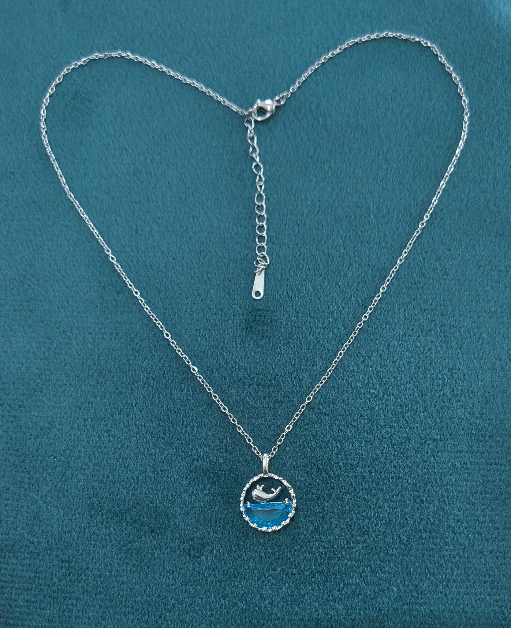 Antitarnish Silver Plated Ocean And Whale Pendant Necklace