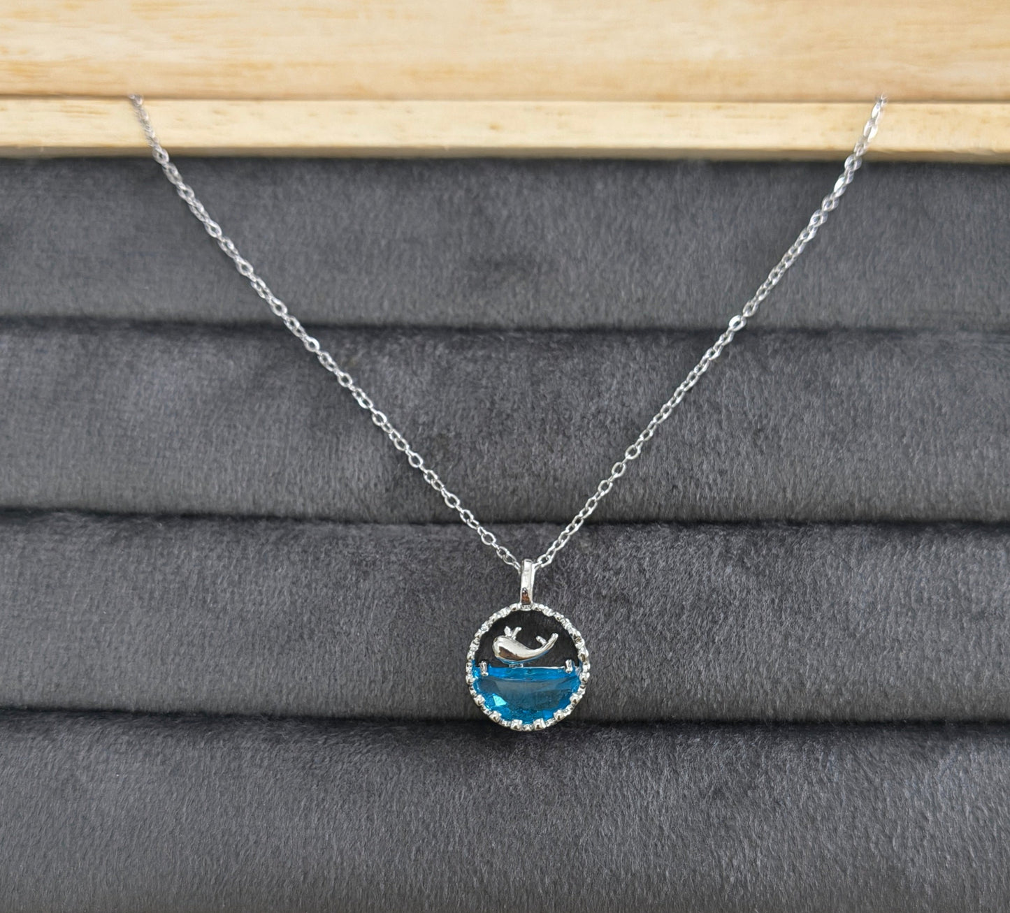 Antitarnish Silver Plated Ocean And Whale Pendant Necklace