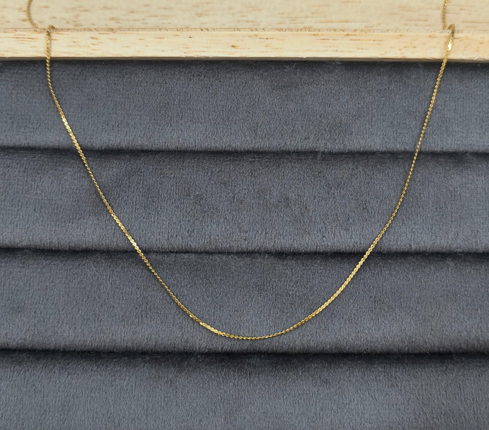 Antitarnish Sleek Design Chain Necklace 18K Gold Plated