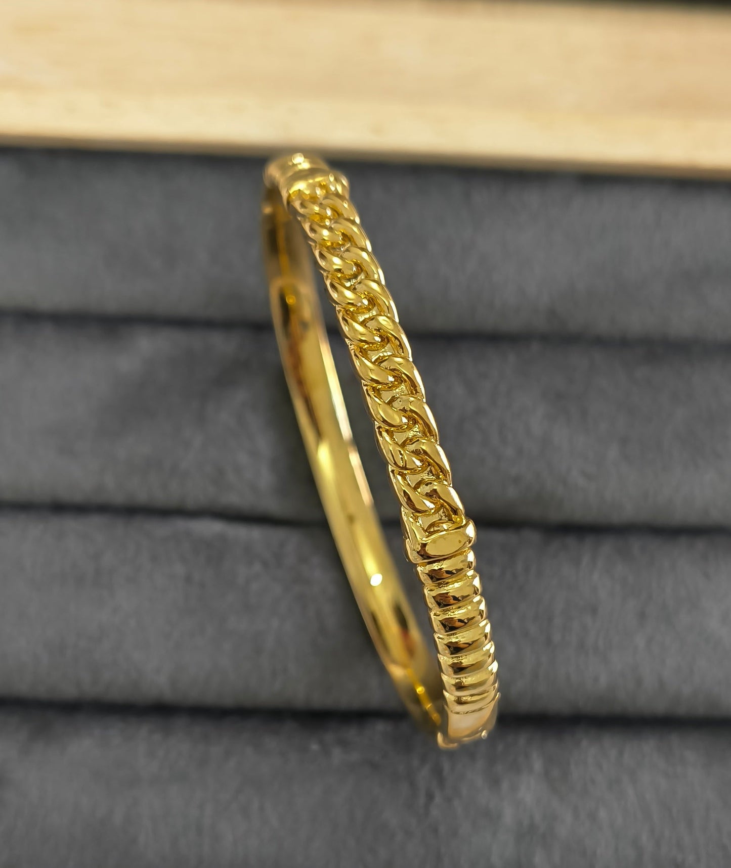 Antitarnish Solid Twist Chain Bracelet 18K Gold Plated