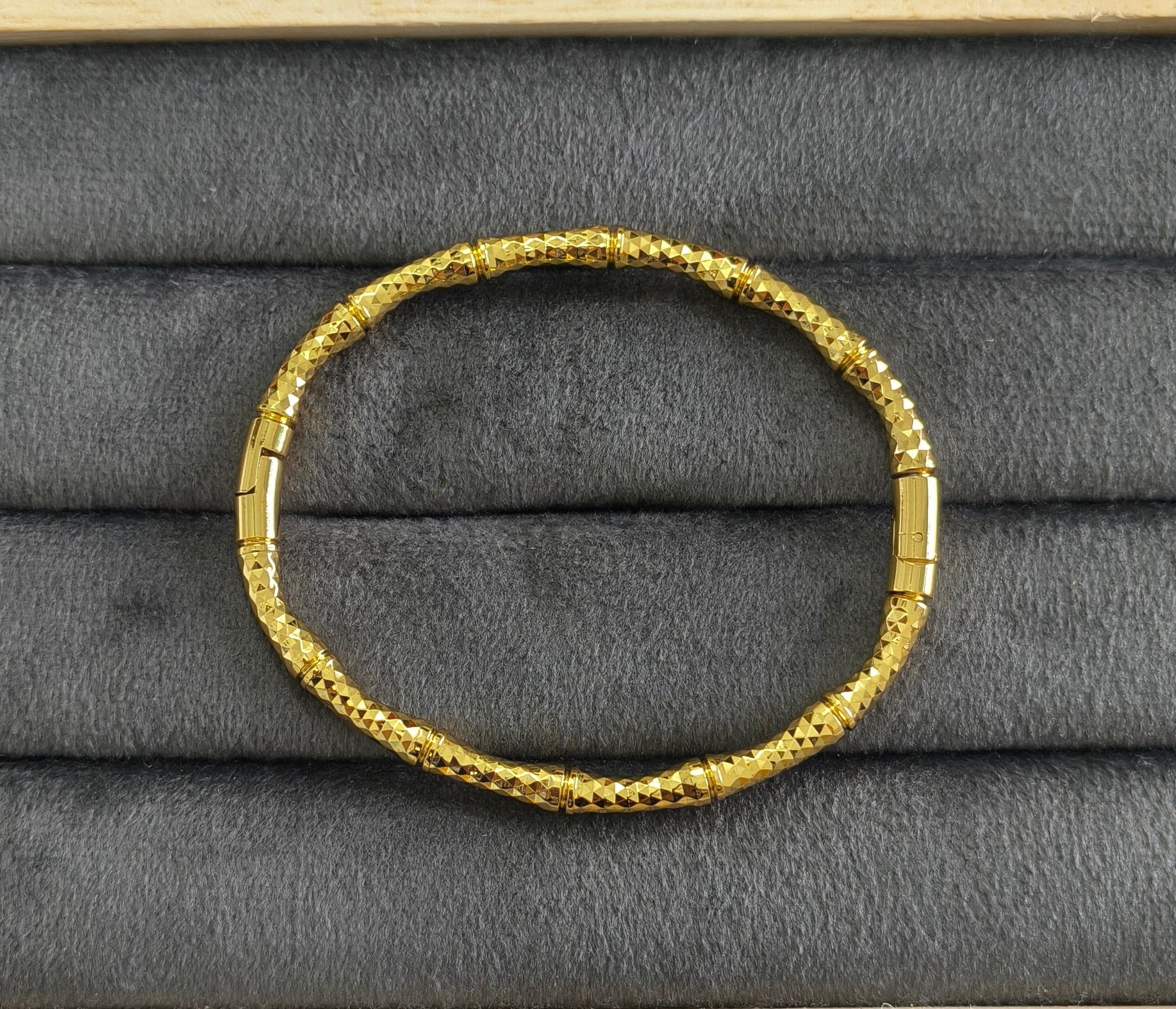 Antitarnish Sparkling Bamboo Bracelet 18K Gold Plated