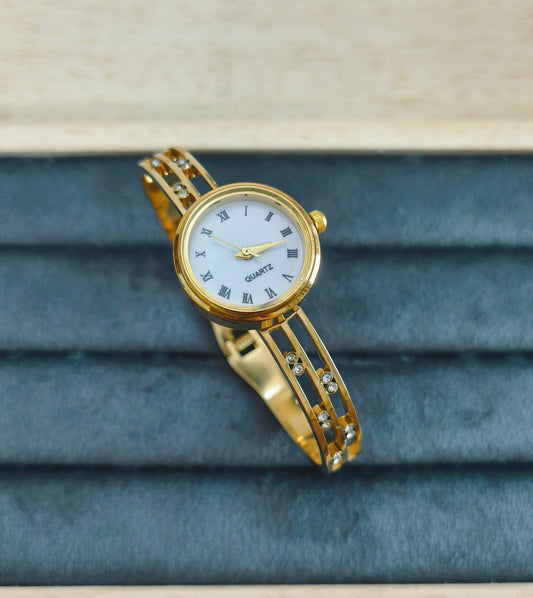 Antitarnish Stone Studded Stylish Openable Bracelet Watch 18K Gold Plated