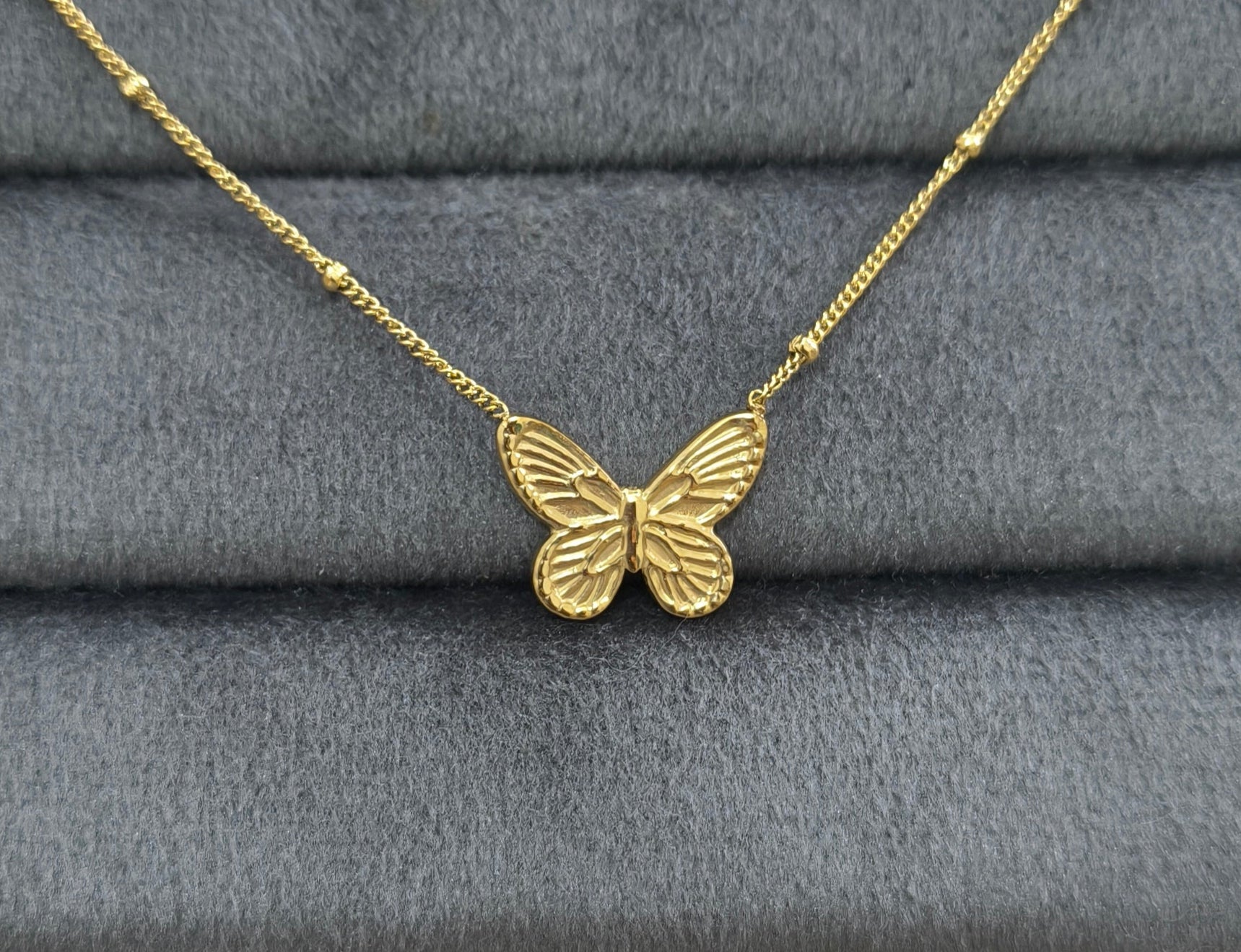 
Antitarnish Stylish Butterfly Necklace 18K Gold Plated

