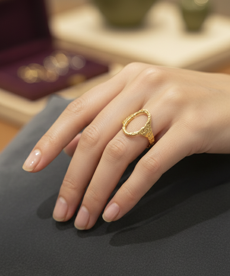 Antitarnish Textured Hollow Ring 18K Gold Plated