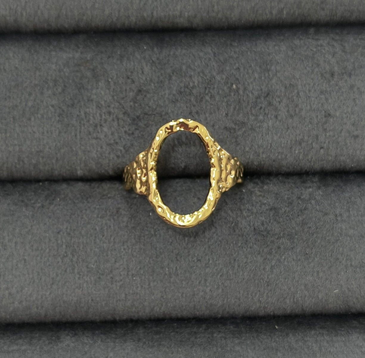 Antitarnish Textured Hollow Ring 18K Gold Plated