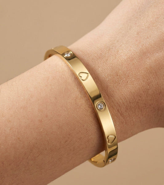 Antitarnish Timeless Love Heart Bracelet 18K Gold Plated