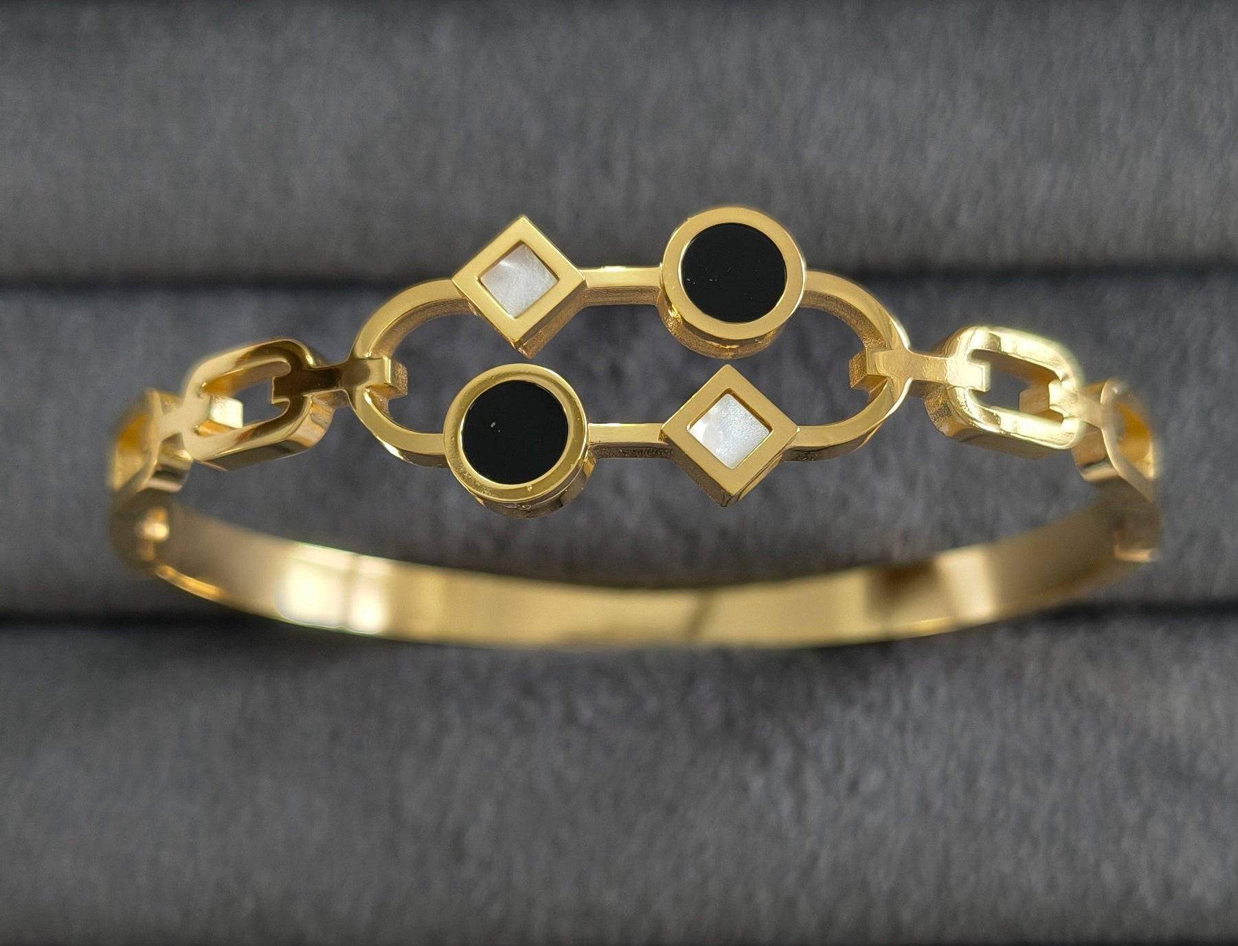 Antitarnish Trendy Sparkle Bracelet 18K Gold Plated