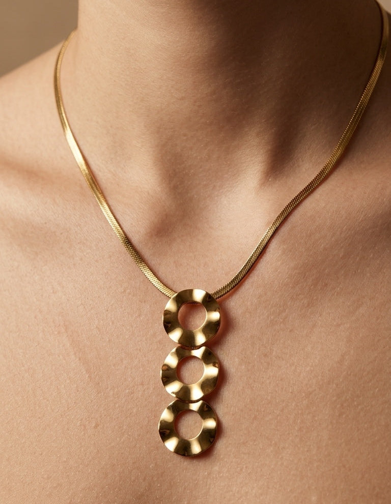 Antitarnish Triple Circle Pendant Snake Chain Necklace