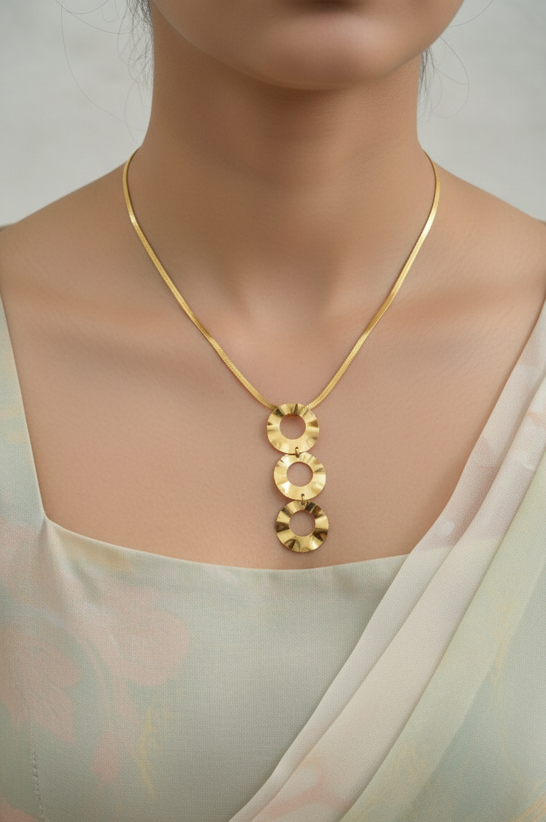 Antitarnish Triple Circle Pendant Snake Chain Necklace