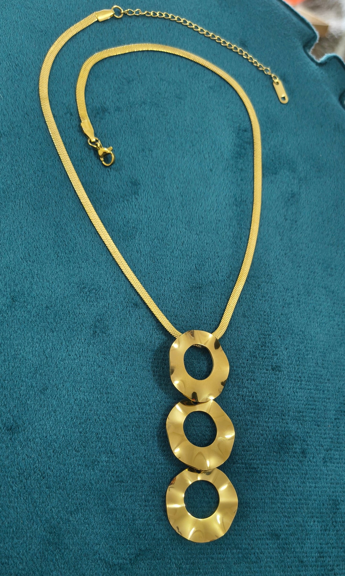 Antitarnish Triple Circle Pendant Snake Chain Necklace