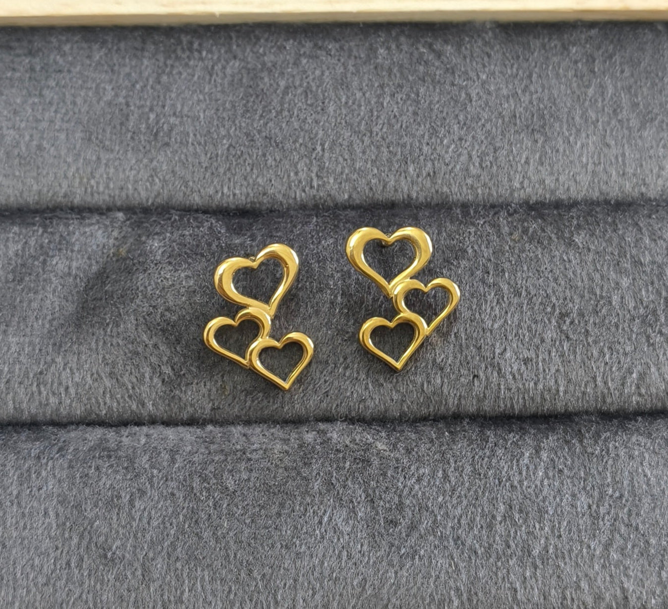 Antitarnish Triple Heart Stud Earrings 18K Gold Plated