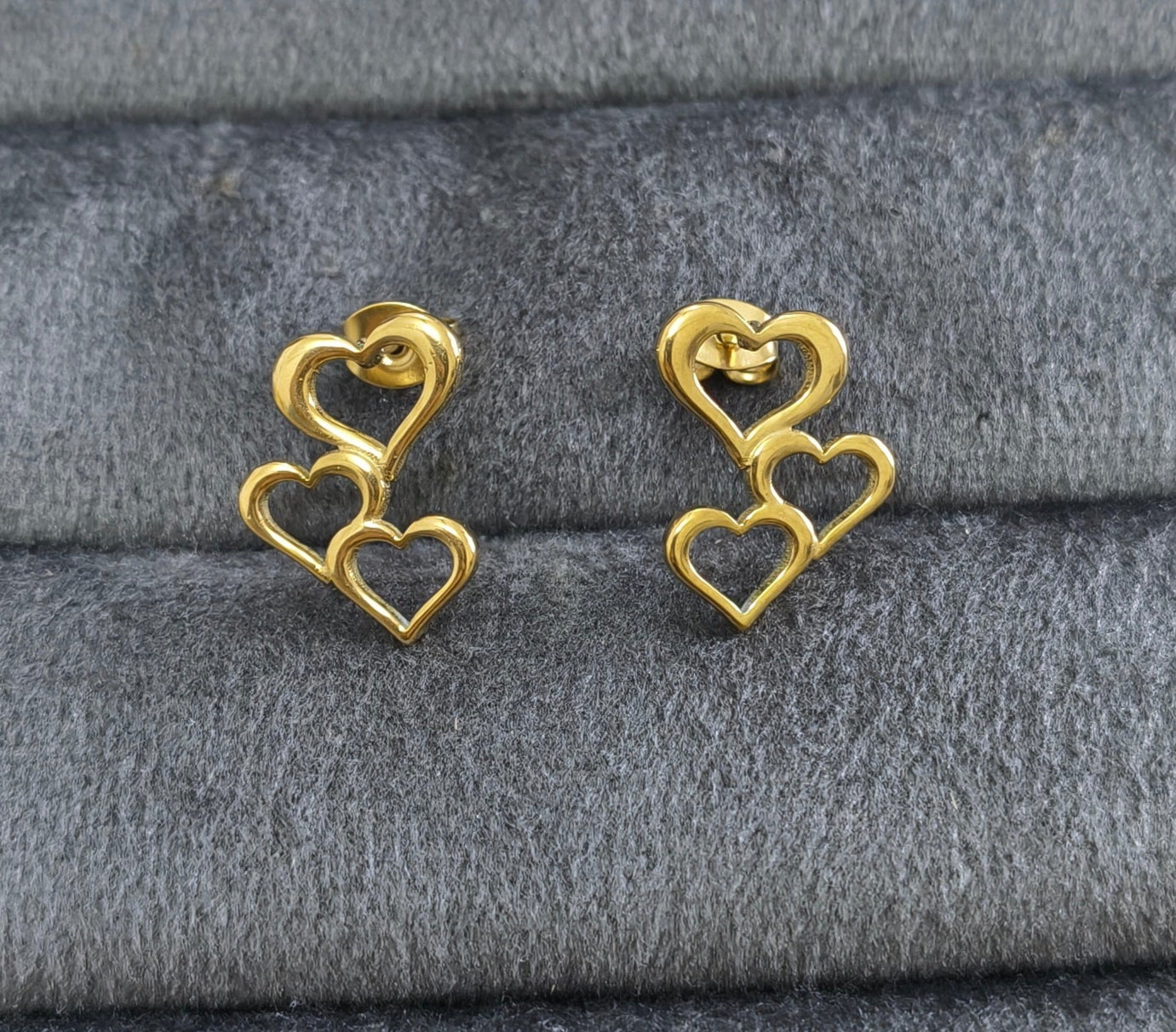 Antitarnish Triple Heart Stud Earrings 18K Gold Plated