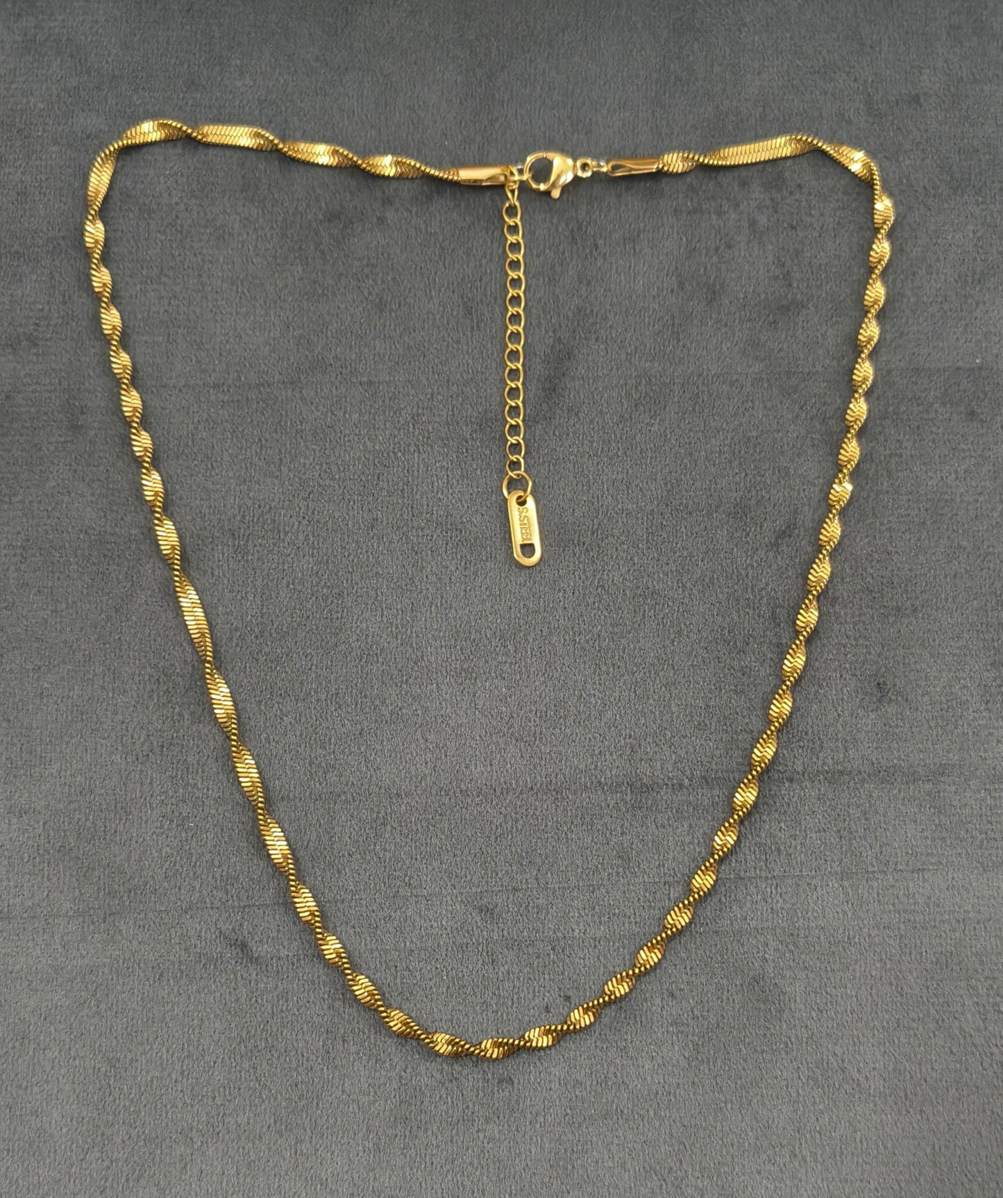 Antitarnish Twisted Snake Chain Necklace 18K Gold Plated