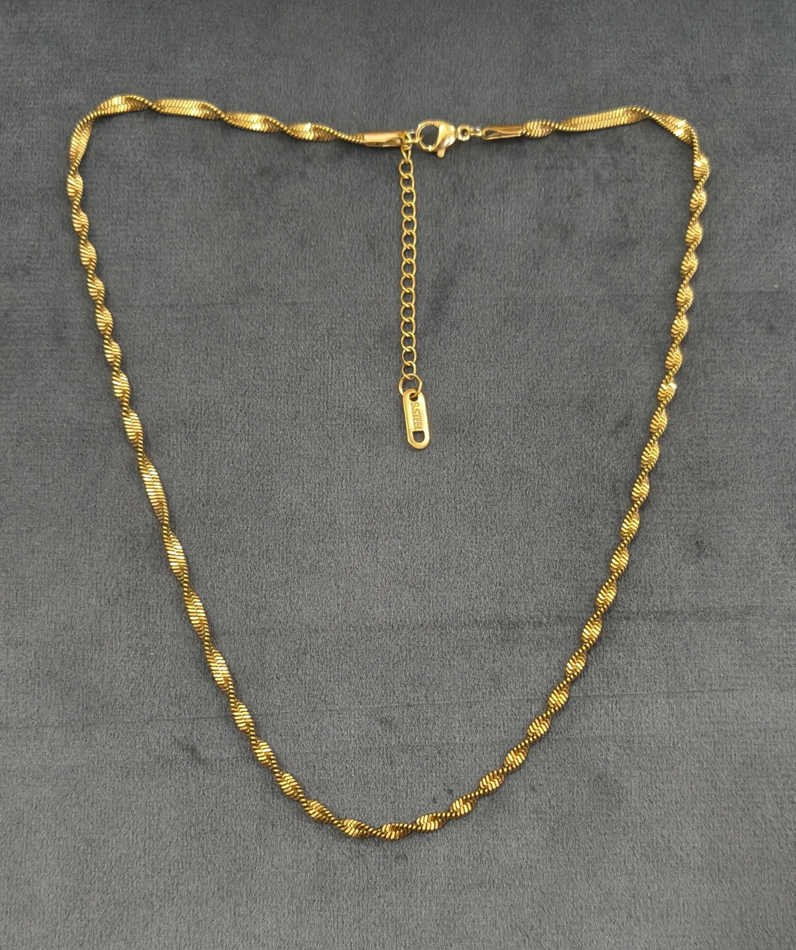 Antitarnish Twisted Snake Chain Necklace 18K Gold Plated