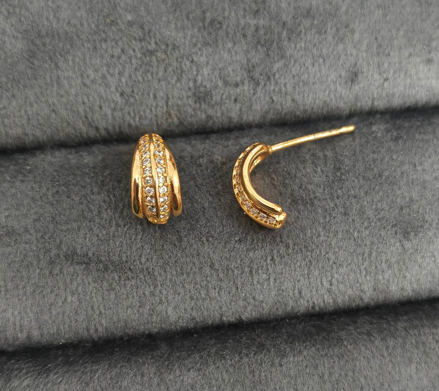 Antitarnish Two Line Stone Studded Studs Rosegold Earrings