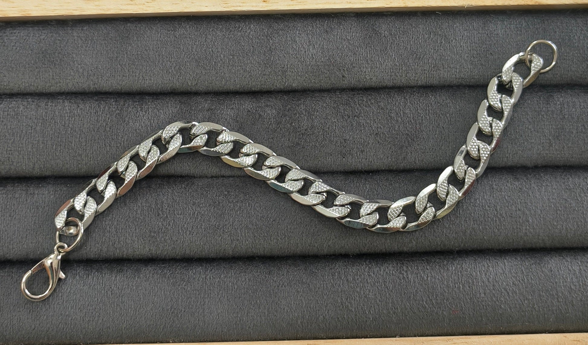 Antitarnish Unisex Cuban Chain Bracelet Silver Plated