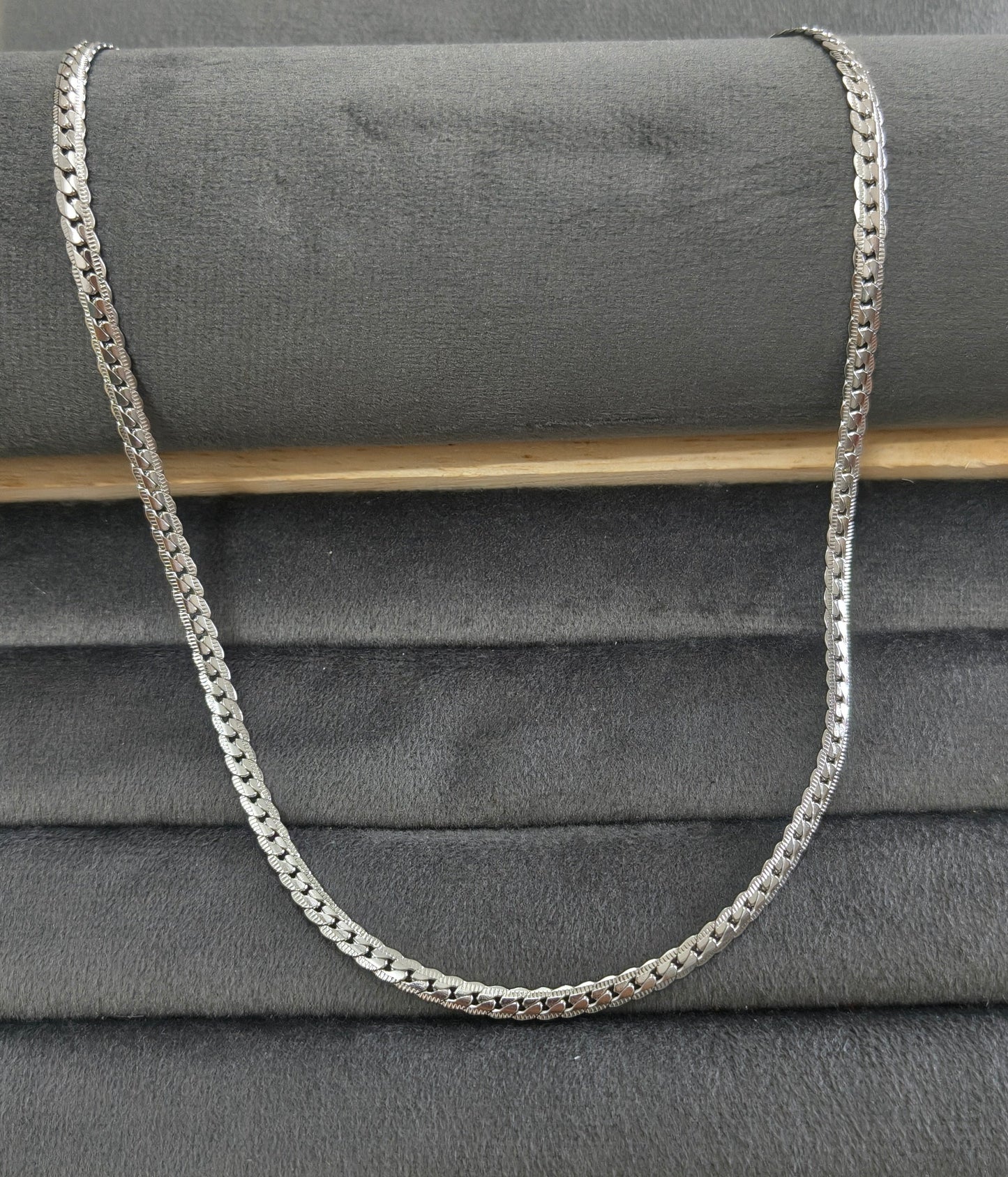 Antitarnish Unisex Cuban Link Chain Silver Plated