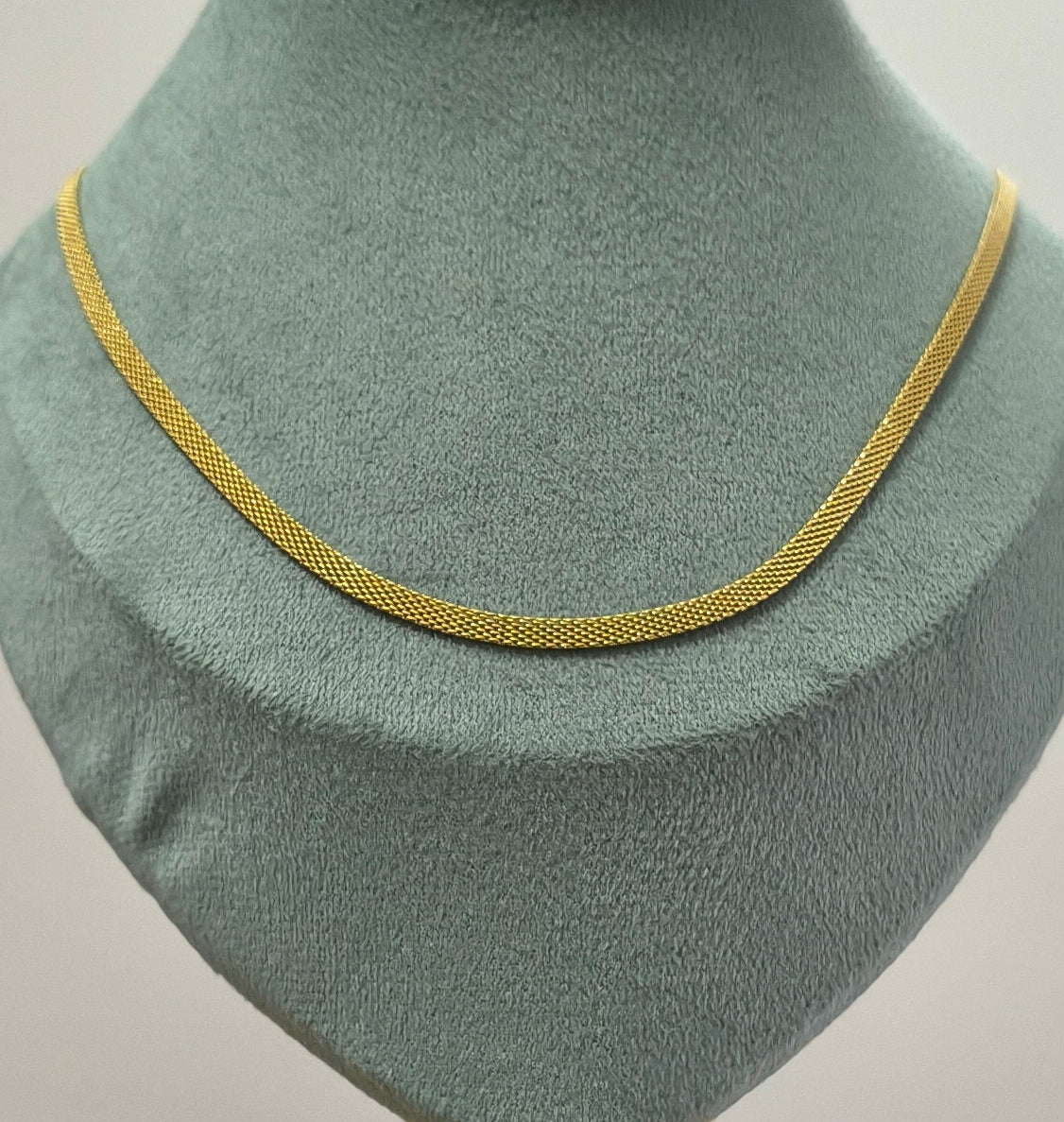 Antitarnish Unisex Sleek Flat Chain 18K Gold Plated
