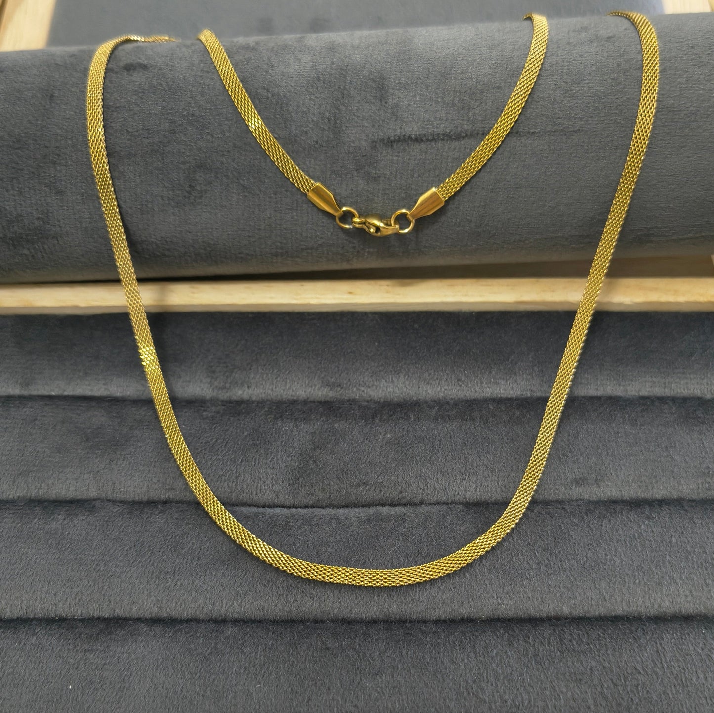 Antitarnish Unisex Sleek Flat Chain 18K Gold Plated
