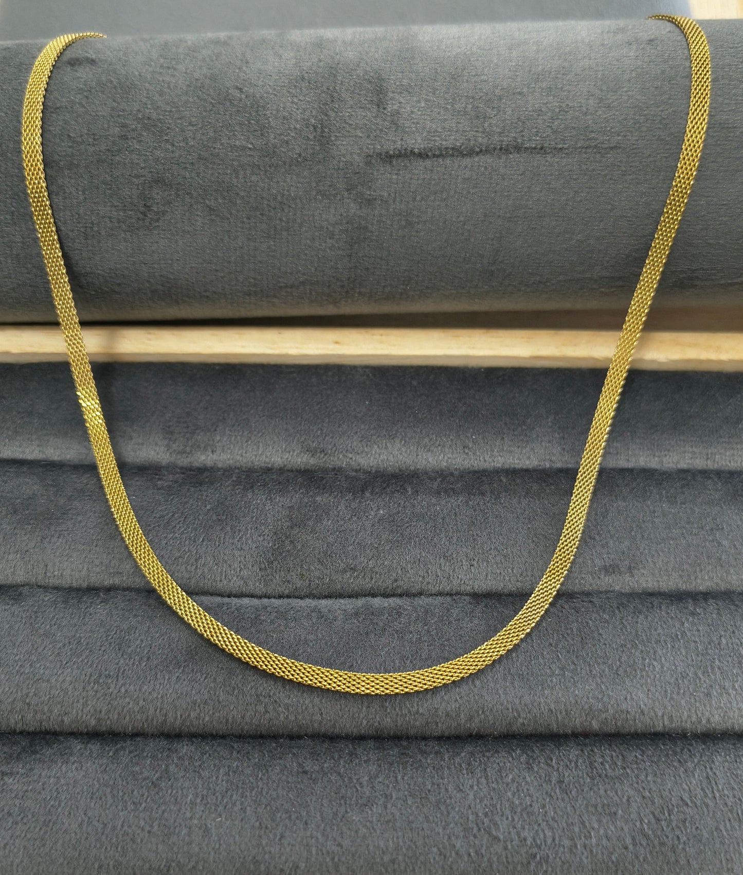 Antitarnish Unisex Sleek Flat Chain 18K Gold Plated
