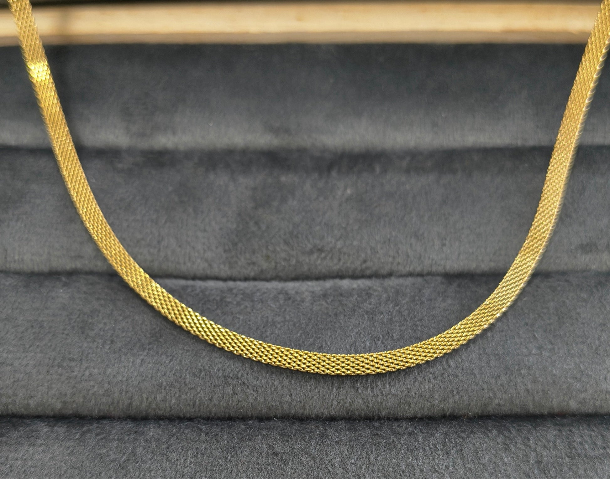 Antitarnish Unisex Sleek Flat Chain 18K Gold Plated
