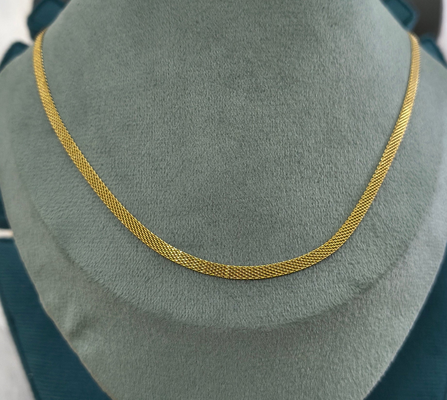 Antitarnish Unisex Sleek Flat Chain 18K Gold Plated
