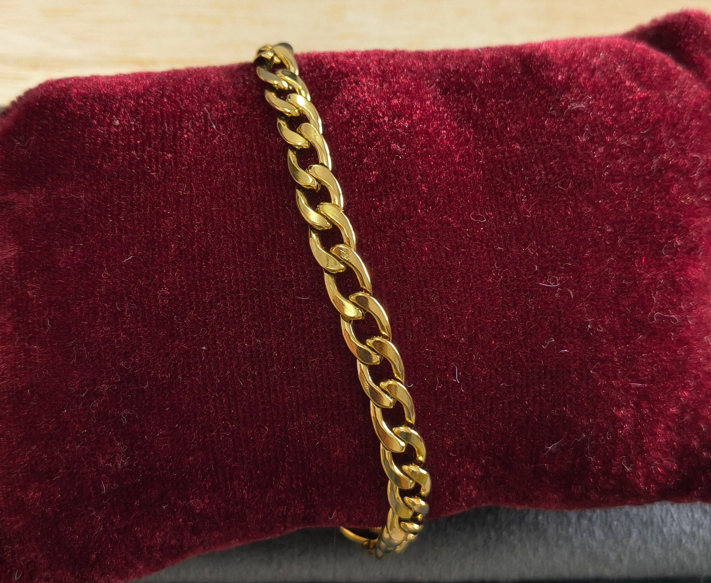 Antitarnish Unisex Sleek Link Chain Bracelet 18K Gold Plated