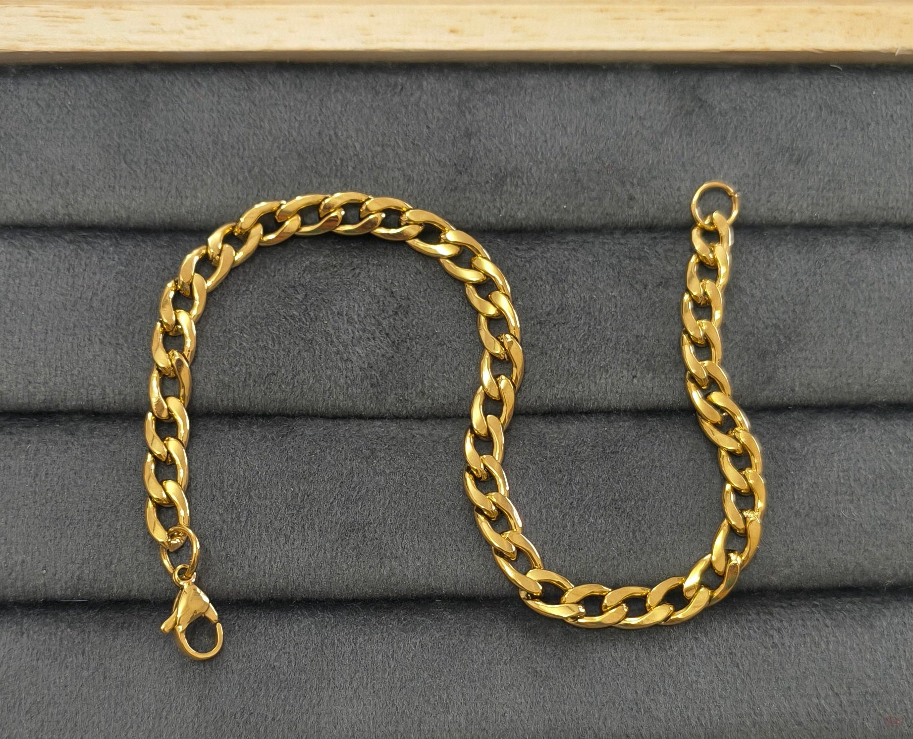 Antitarnish Unisex Sleek Link Chain Bracelet 18K Gold Plated