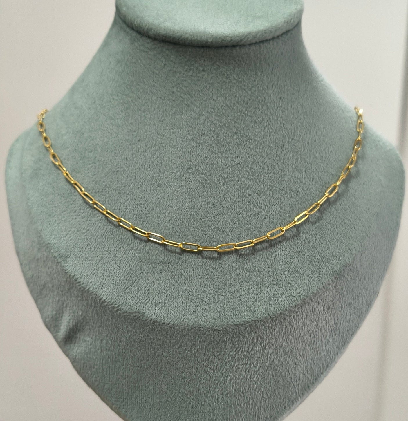 Antitarnish Unisex Sleek Paperclip Chain 18K Gold Plated