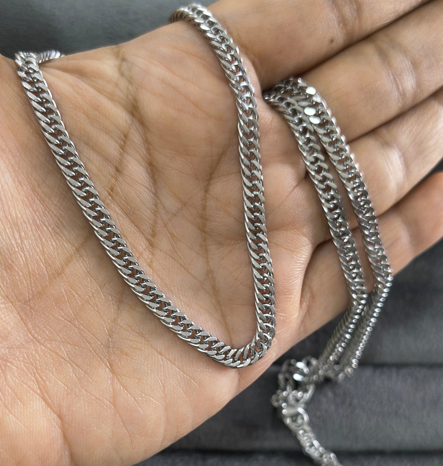 Antitarnish Unisex Stylish Curb Chain Silver Plated