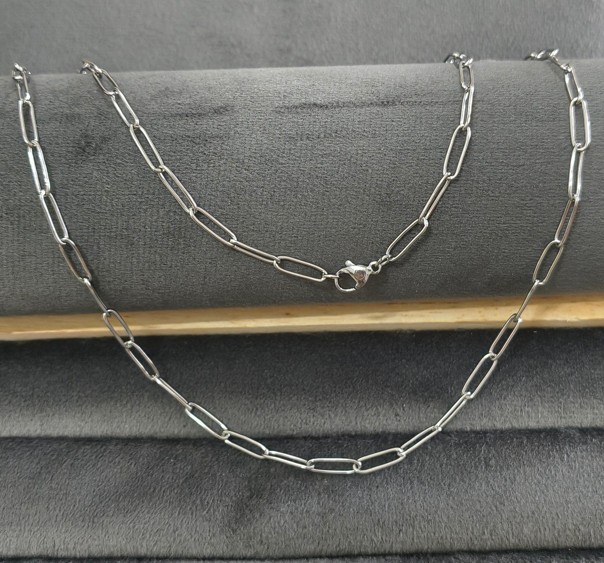 Antitarnish Unisex Stylish Paperclip Chain Silver Plated