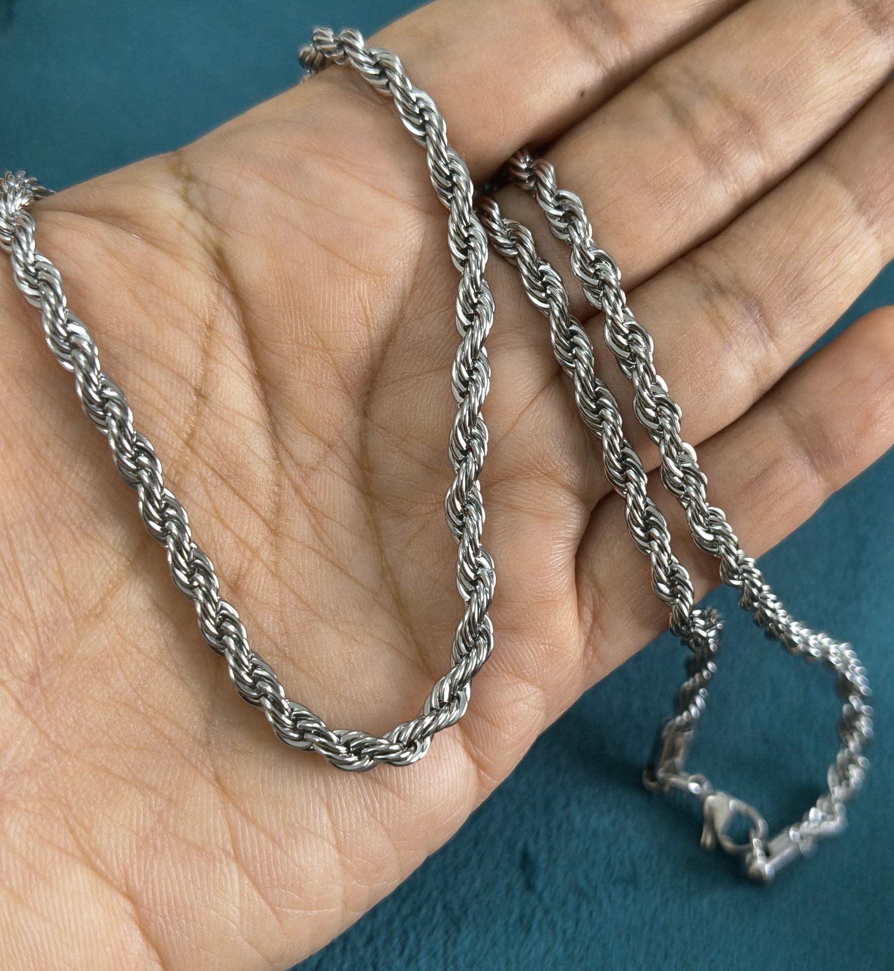 Antitarnish Unisex Stylish Twisted Rope Chain Silver Plated
