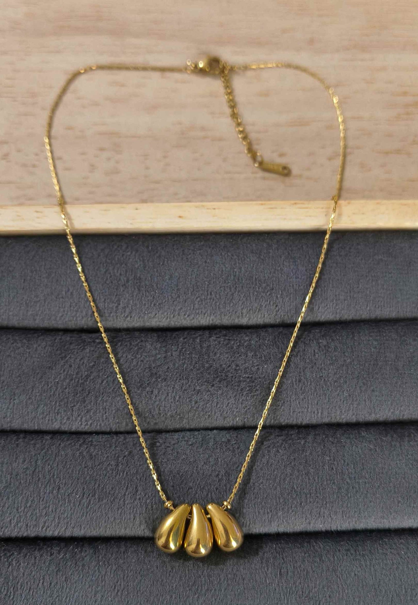 Antitarnish Waterdrop Pendant Necklace 18K Gold Plated