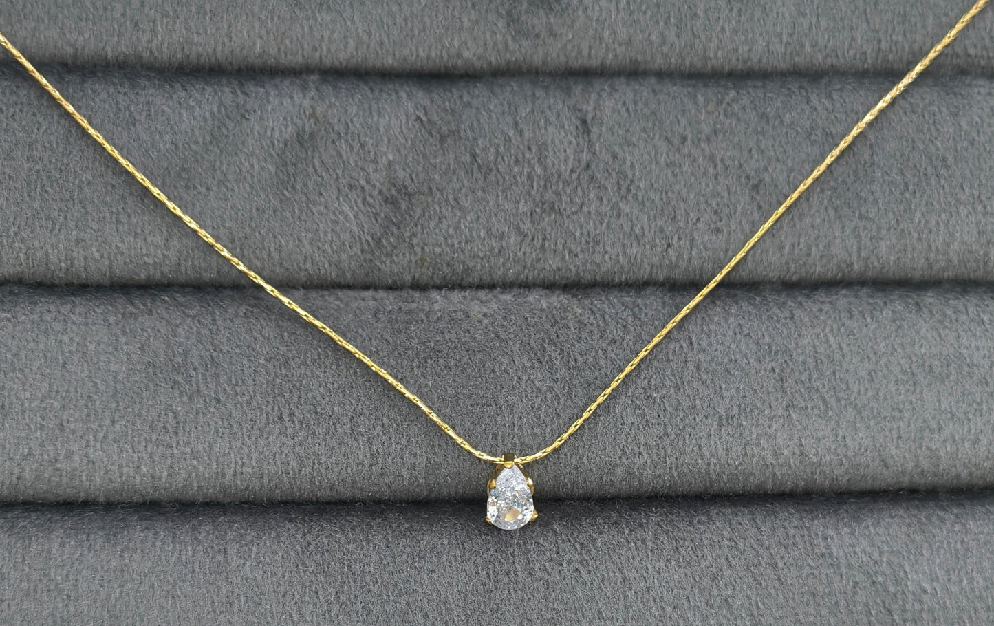 Antitarnish Waterdrop Solitaire Pendant Necklace 18K Gold Plated