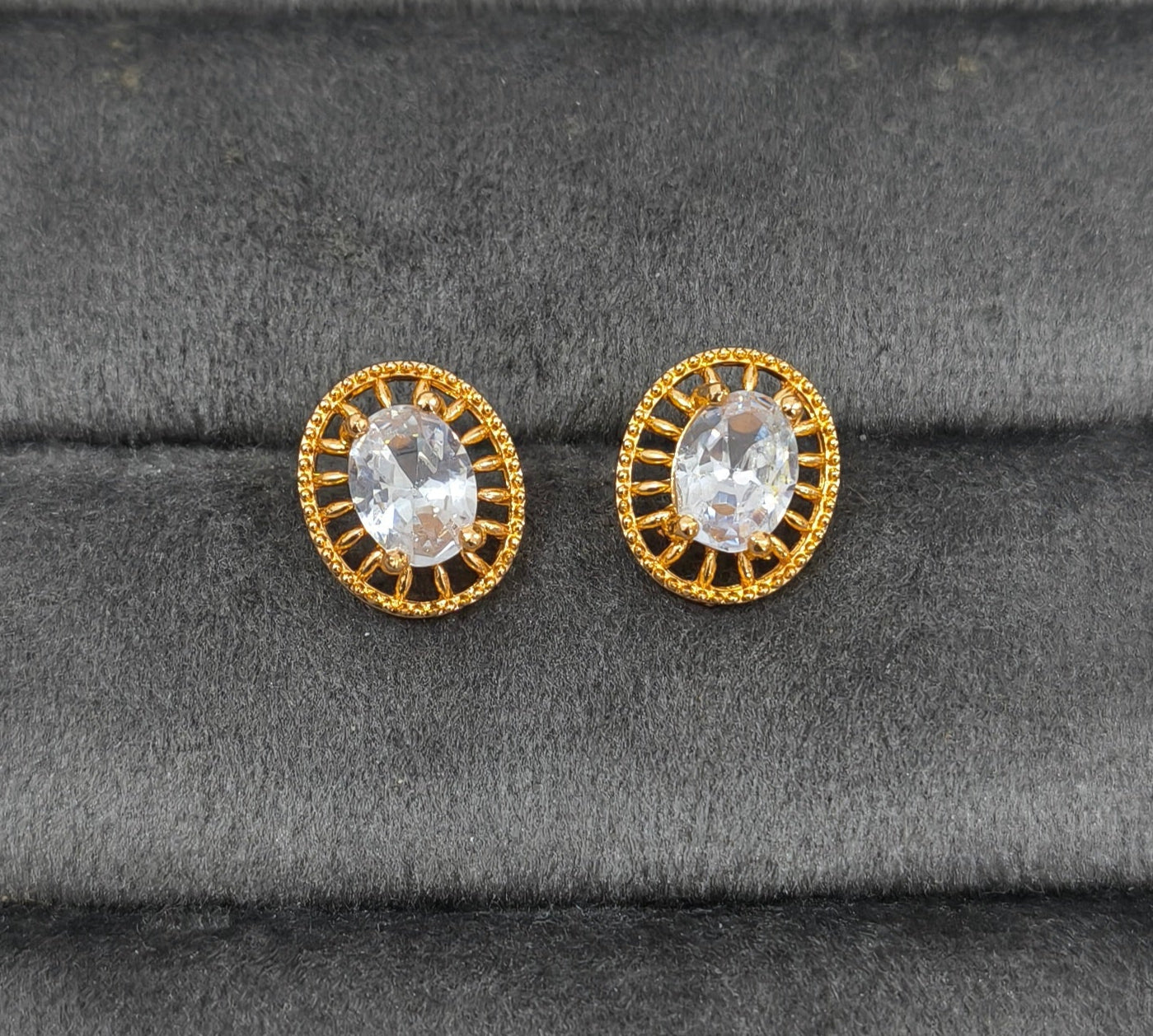 Antitarnish White Oval Zircon Studs Rosegold Earrings
