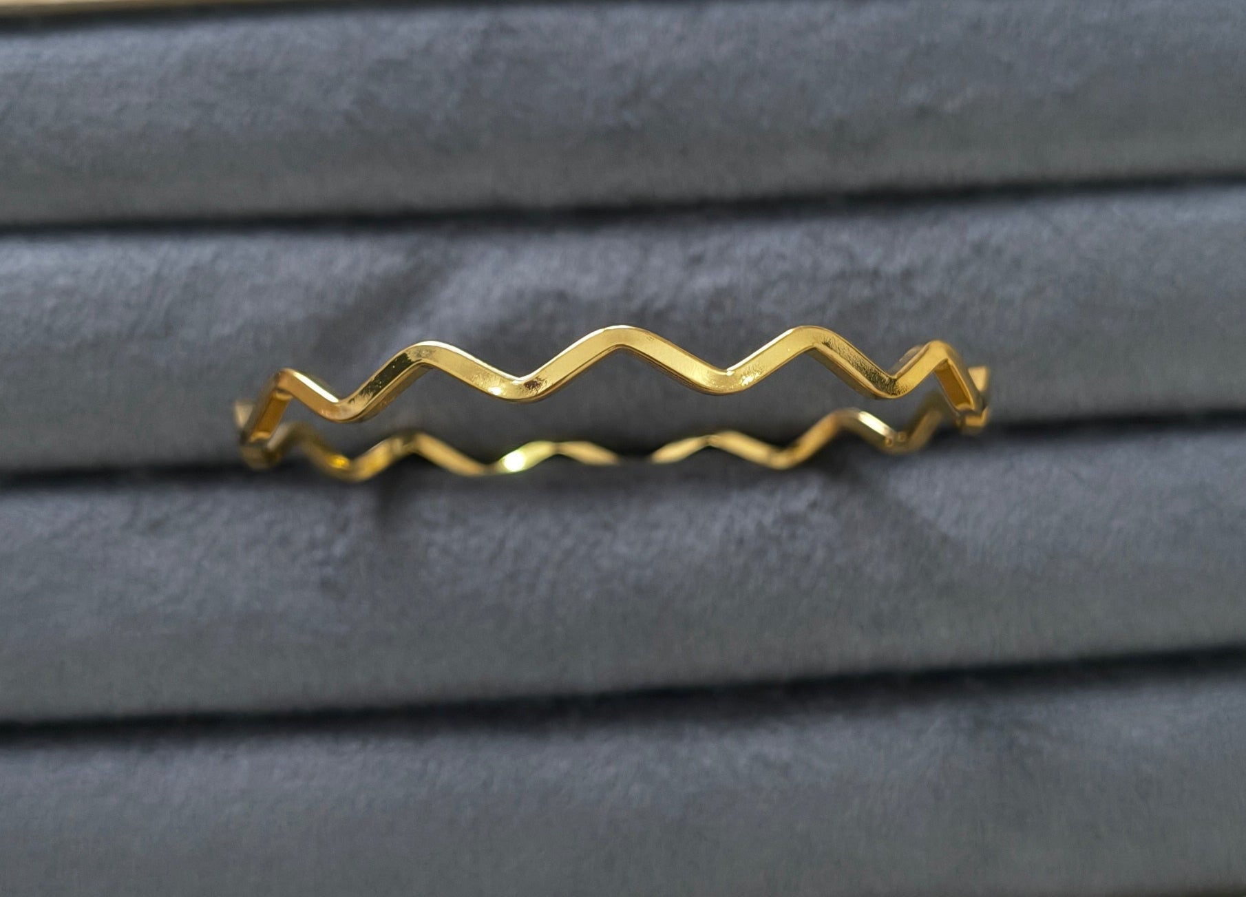Antitarnish Zigzag Design Kada Bangle 18K Gold Plated