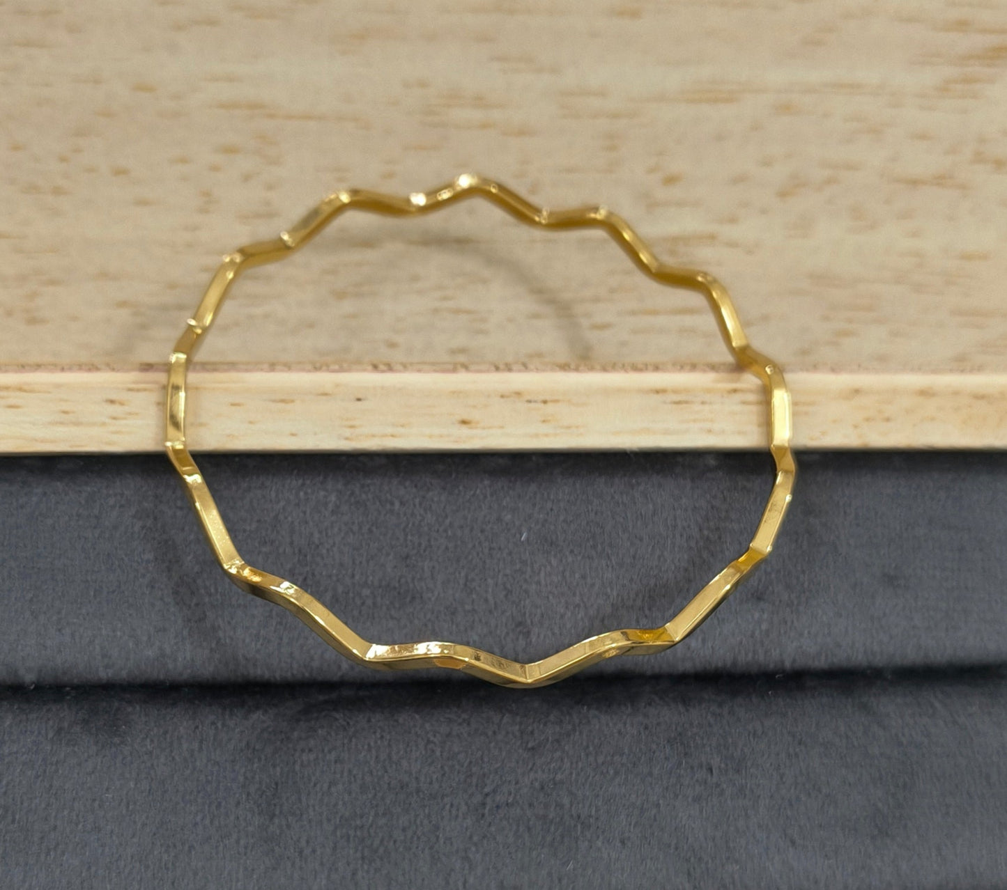 Antitarnish Zigzag Design Kada Bangle 18K Gold Plated