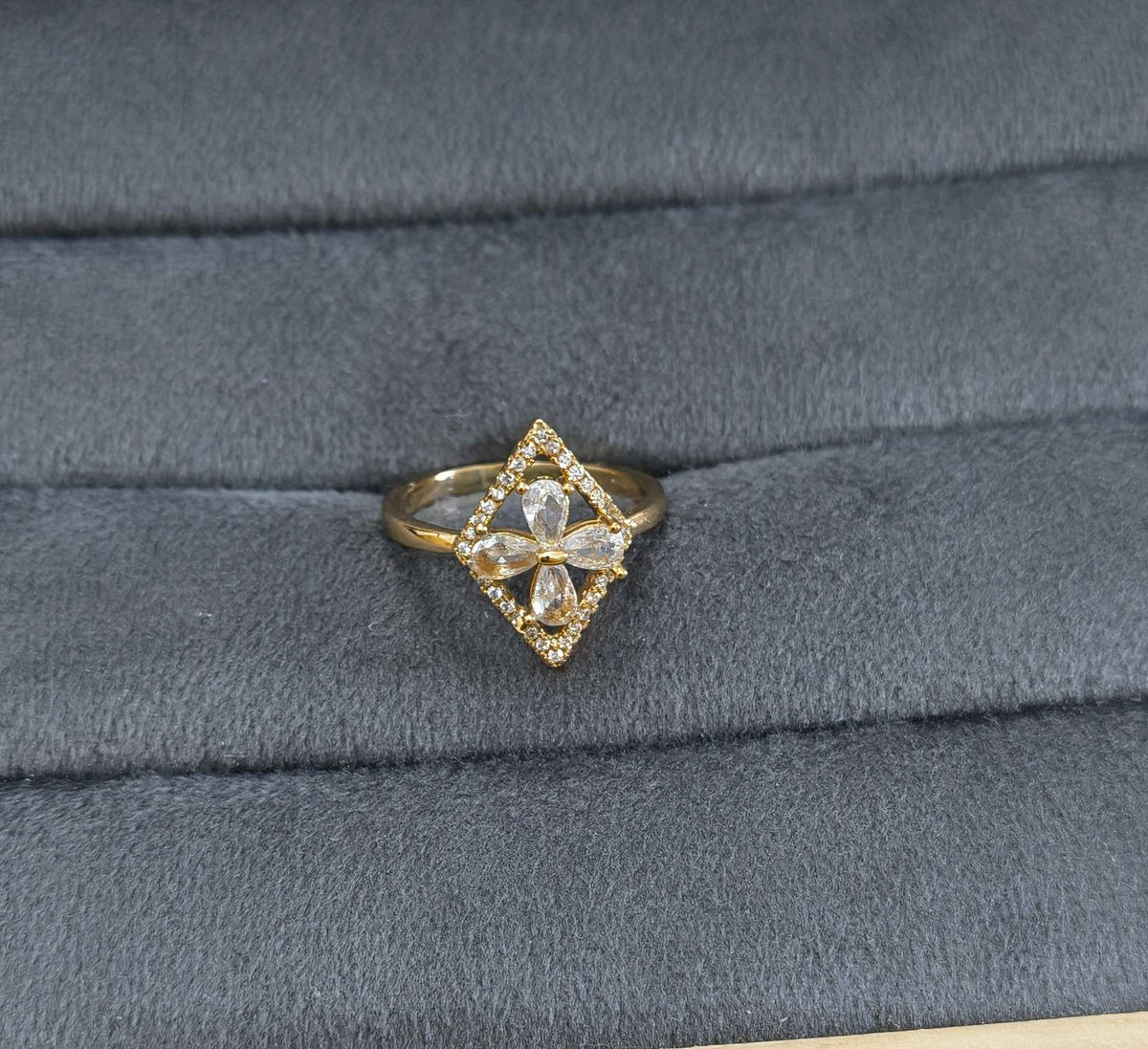 Clover Style Stone Studded Antitarnish Ring