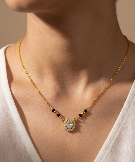 Daily Wear Black Beaded Round Solitaire Pendant Mangalsutra