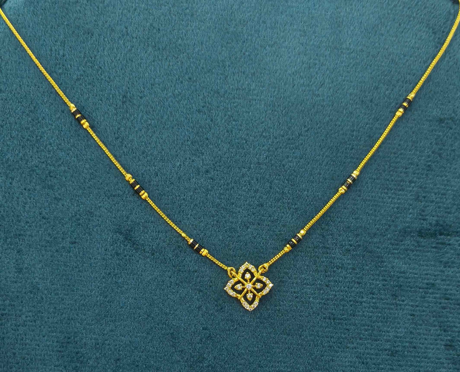 Daily Wear Mangalsutra Black Beaded AD Flower Pendant