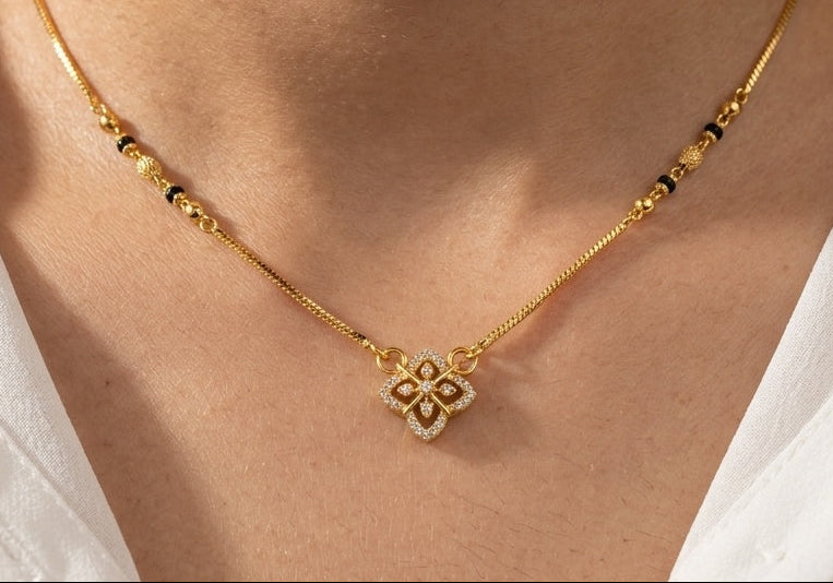Daily Wear Mangalsutra Premium Star Glaze Pendant