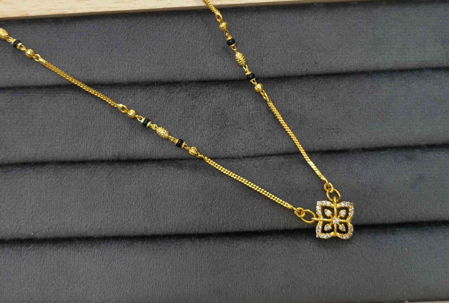 Daily Wear Mangalsutra Premium Star Glaze Pendant