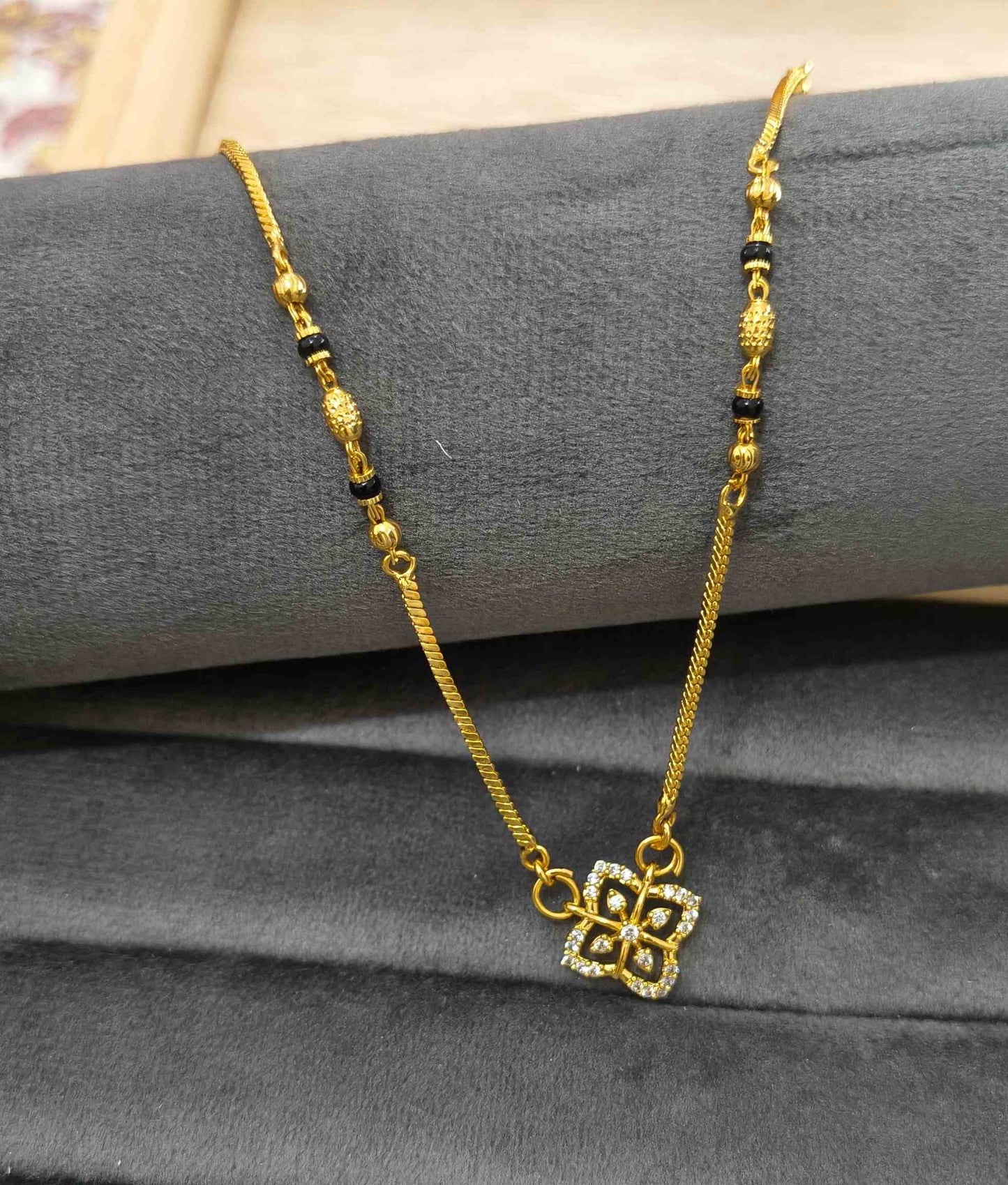 Daily Wear Mangalsutra Premium Star Glaze Pendant