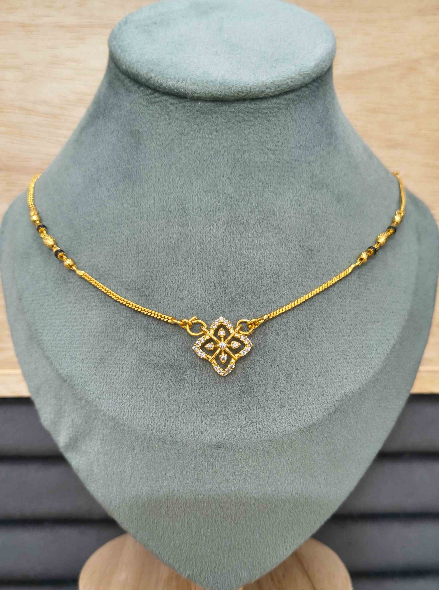 Daily Wear Mangalsutra Premium Star Glaze Pendant