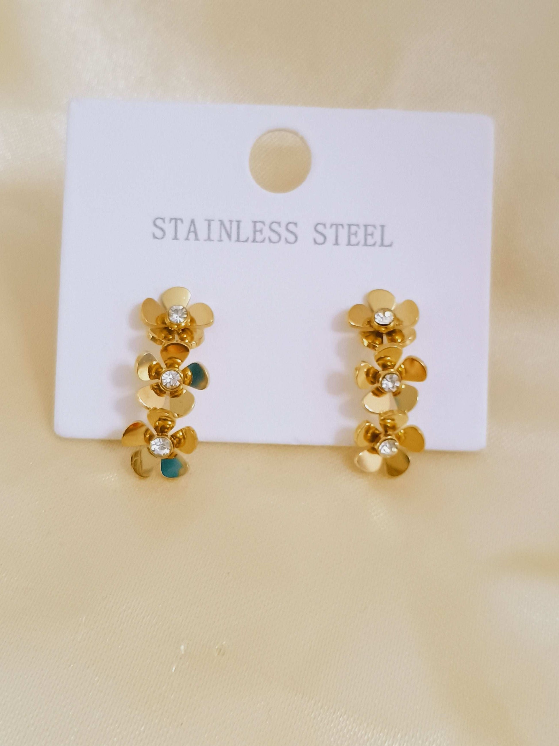 Anti tarnish Dainty Floral Gold and Diamond Earrings 18K PVD coated - Urban Era Jewel