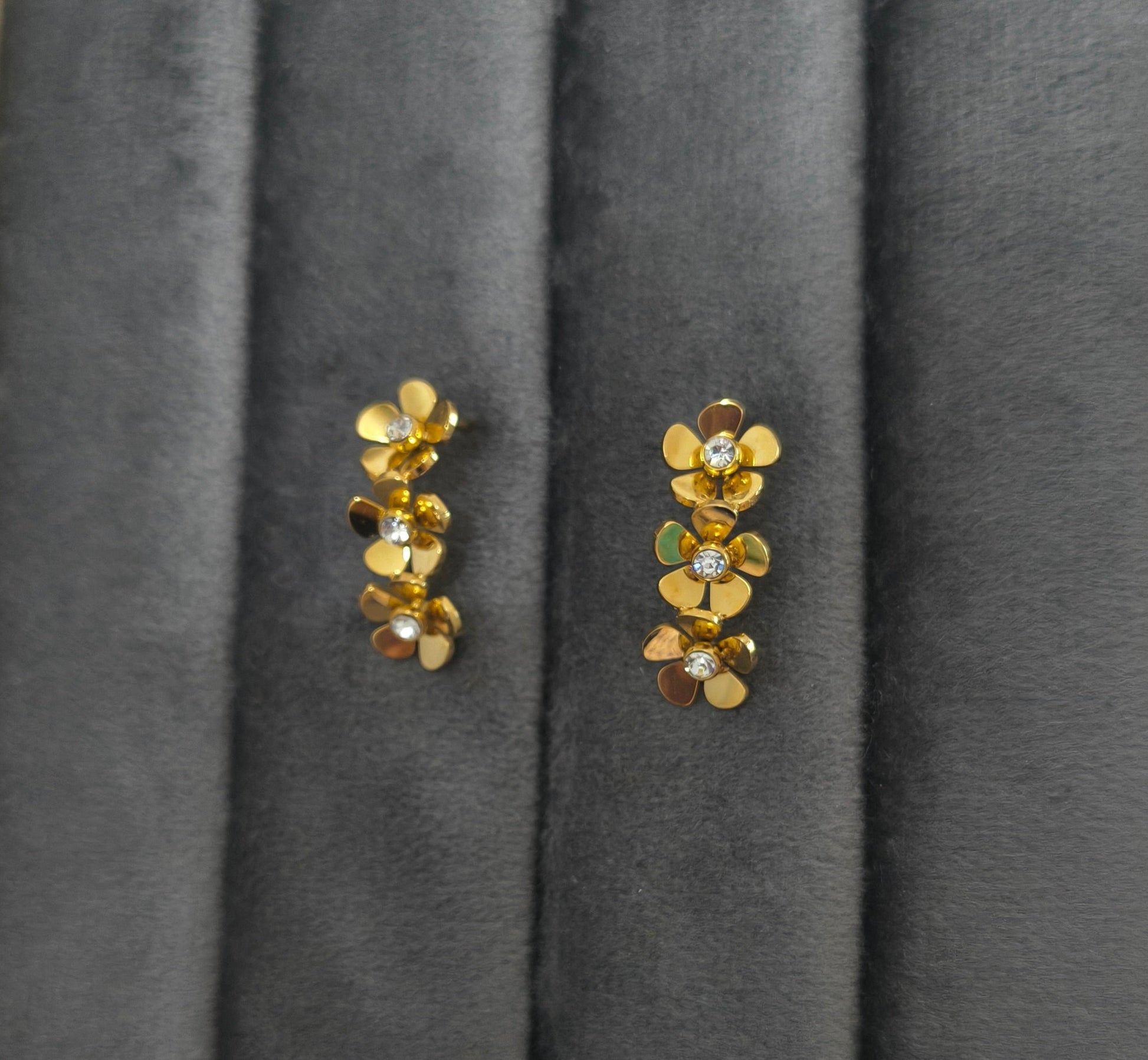 Dainty Floral Diamond Studded Earrings 18K Gold Plated