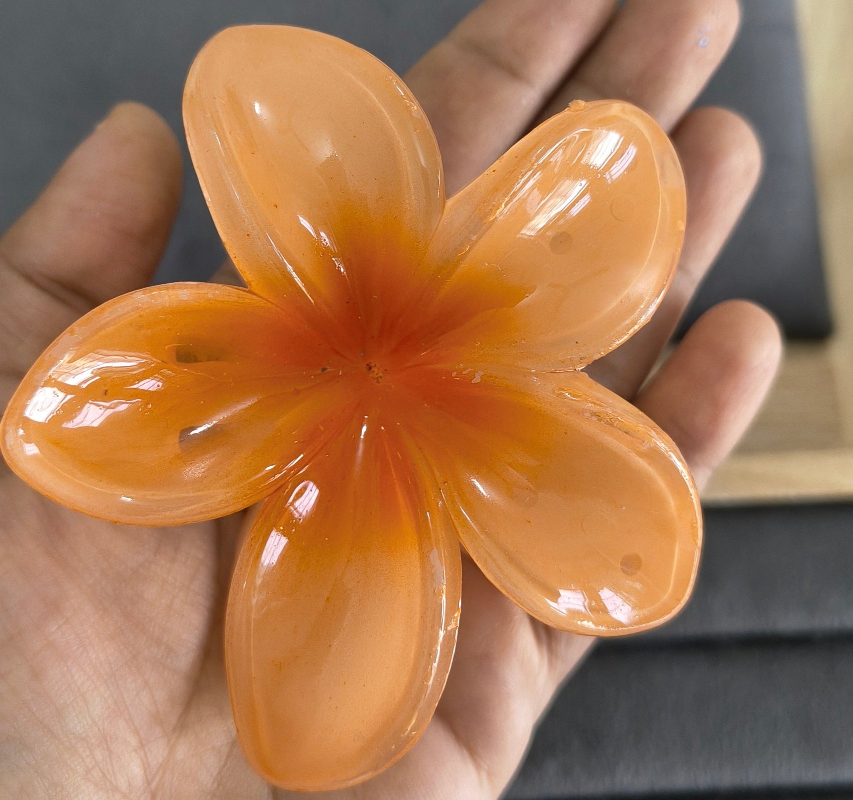 Dual Color Glossy Flower Hair Claw Clips