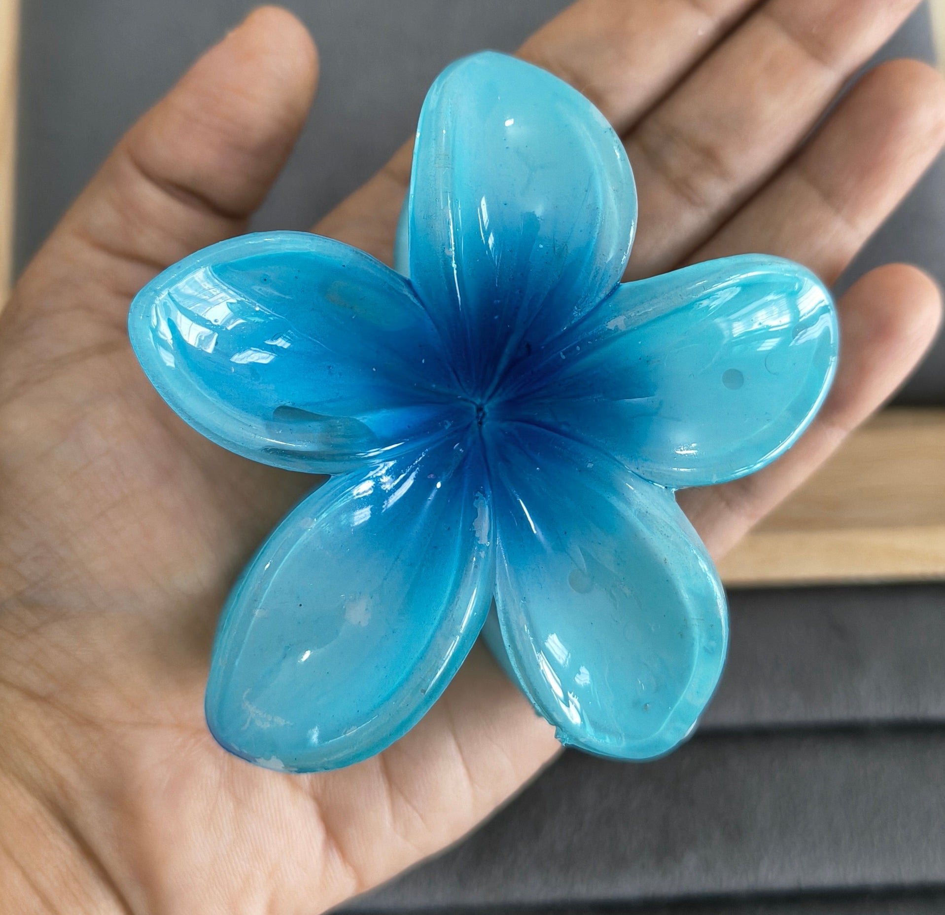 Dual Color Glossy Flower Hair Claw Clips