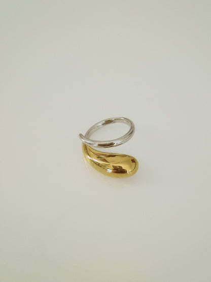 Anti tarnish Chunky Waterdrop Gold and Silver toned Adjustable Finger Ring 18k Gold PVD plated - Urban Era Jewel