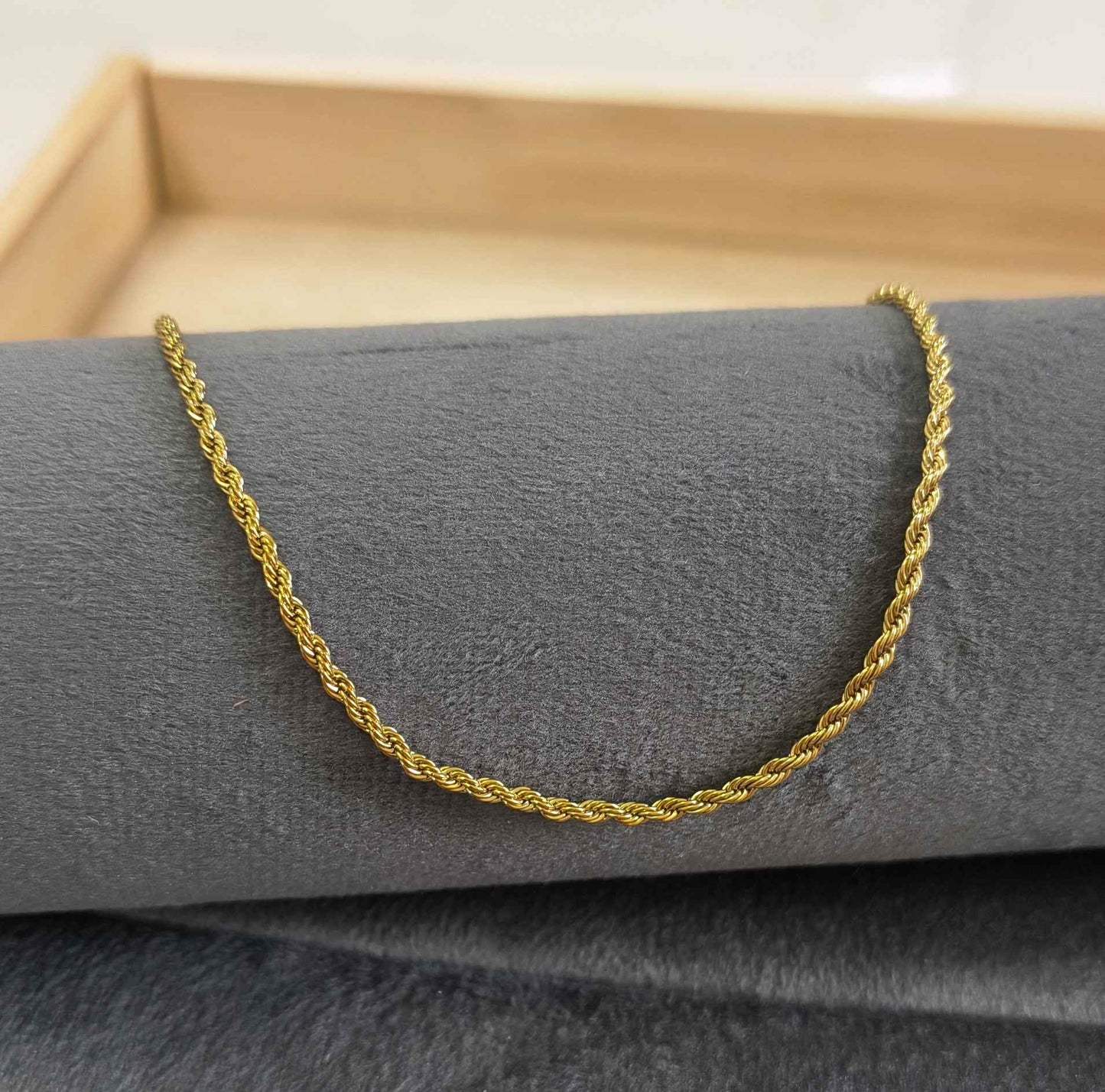 Anti Tarnish Plain Twisted Chain 18K Gold Plated